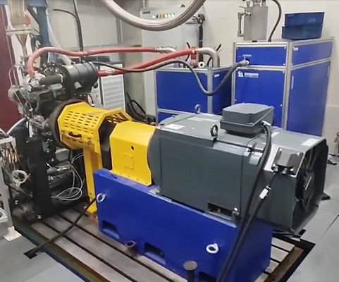 SSCD130-1750/4500 130 kW 840 Nm 4500 obrotów na minutę Niska inercja Wysoka dynamiczna odporność
